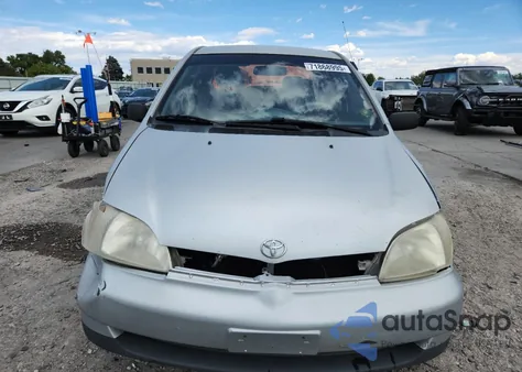 2001 Toyota Echo z USA, uszkodzony, nr VIN JTDBT123110190079